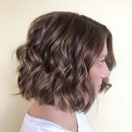 Short Mocha Brown Hair with Light Brown Highlights and Lowlights