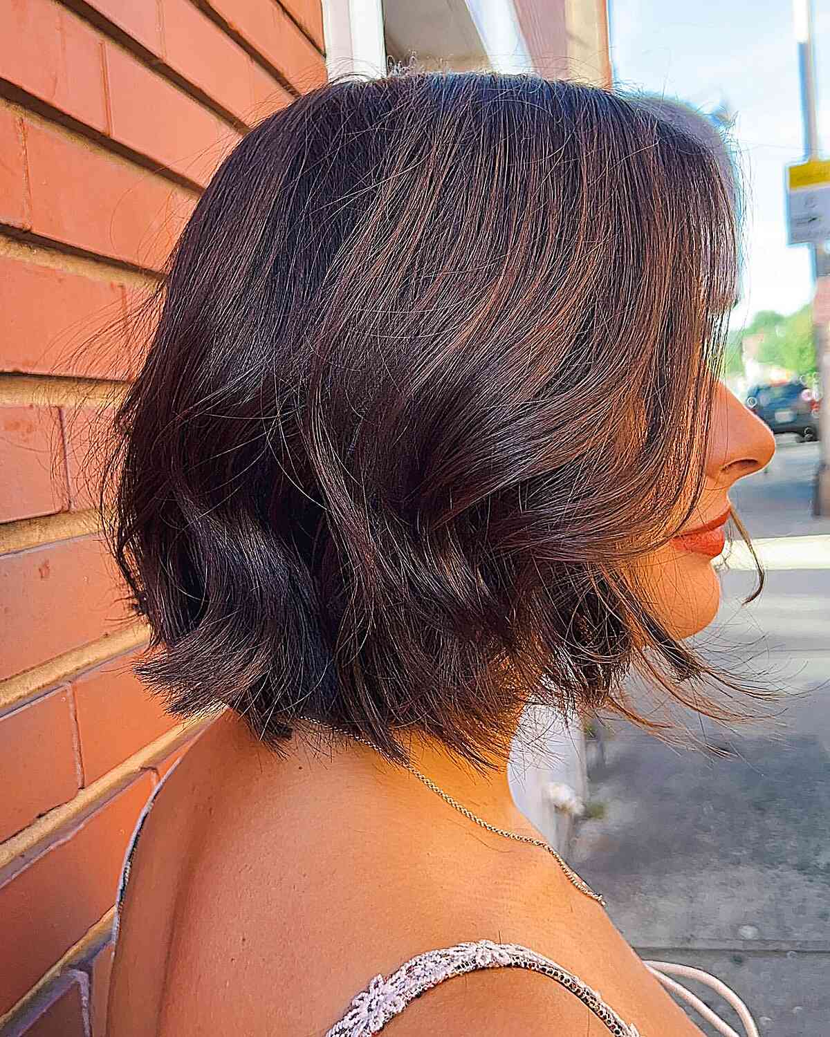 Short Caramel Bobbed Hair with Subtle Waves