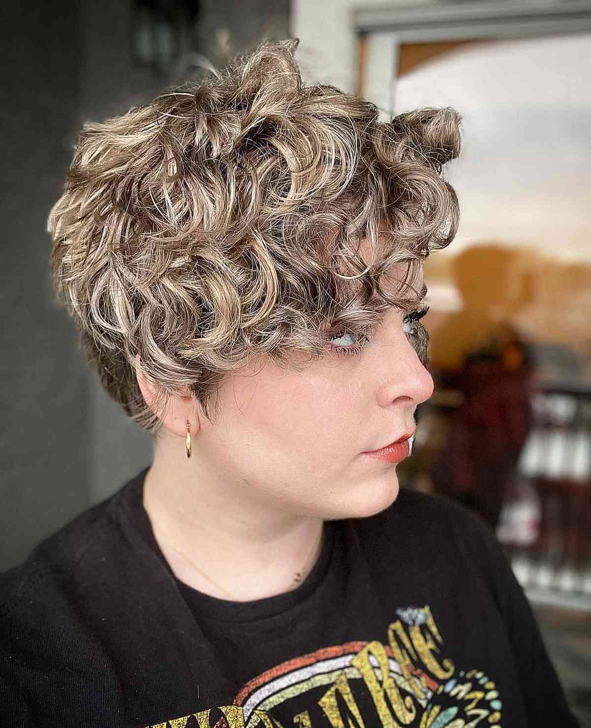 Short Curly and Wavy Pixie Cut for Round Face Shapes with Thicker Hair