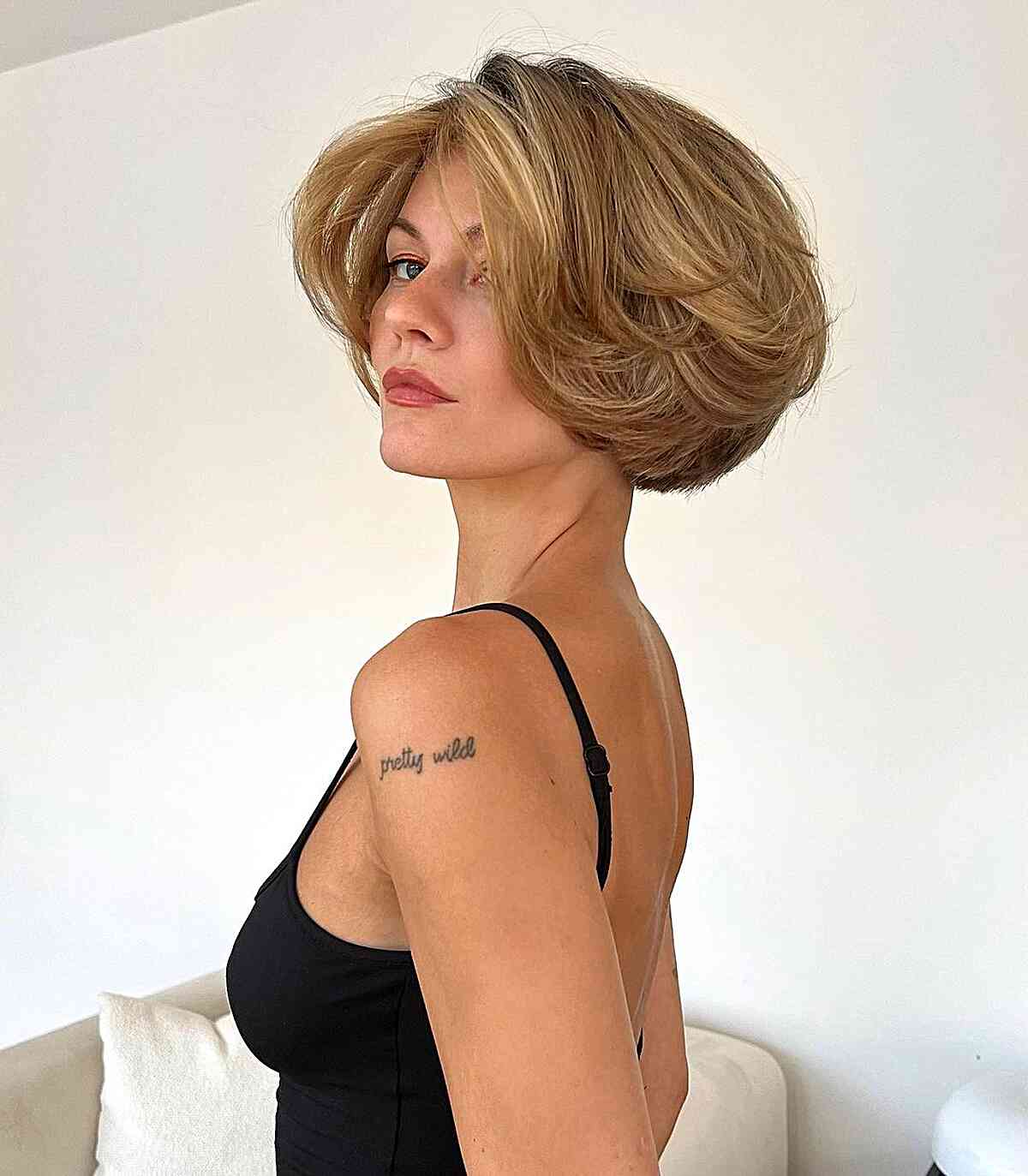Short Fluffy Bouncy Bob Haircut with Soft Layers