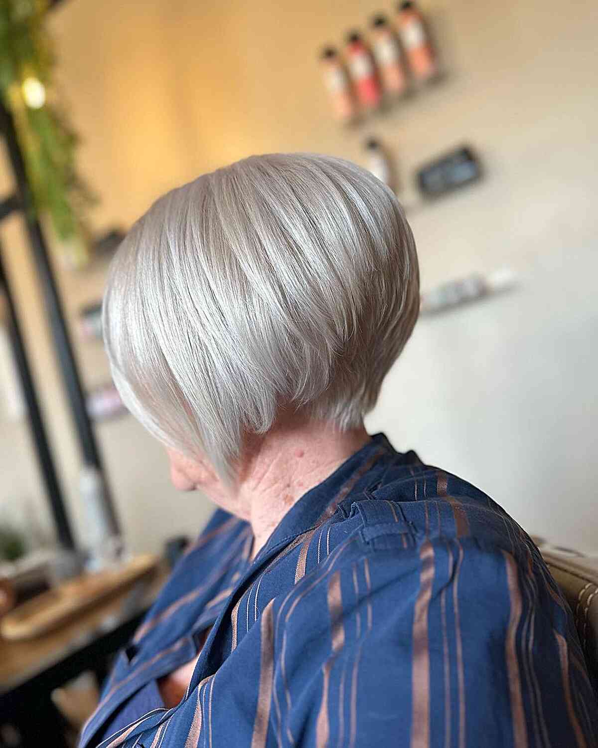 Short Graduated Platinum Blonde Wedged Hair for old women in their 60s