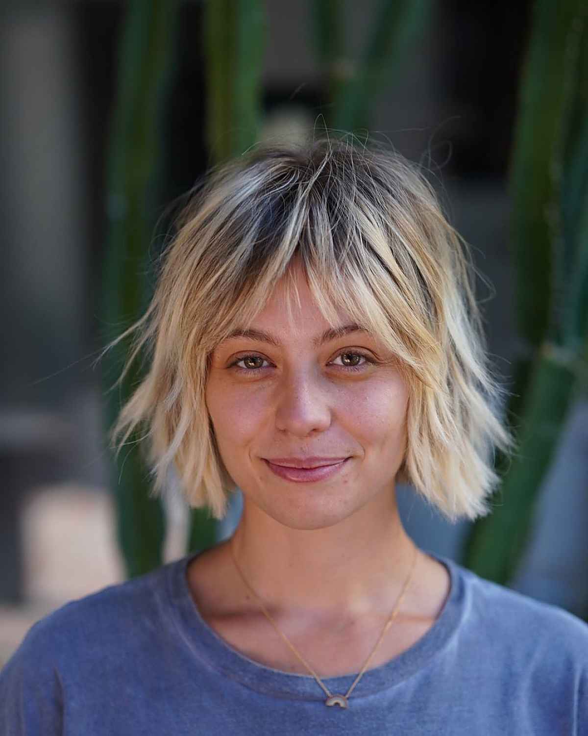 Short hair with bangs for square faces