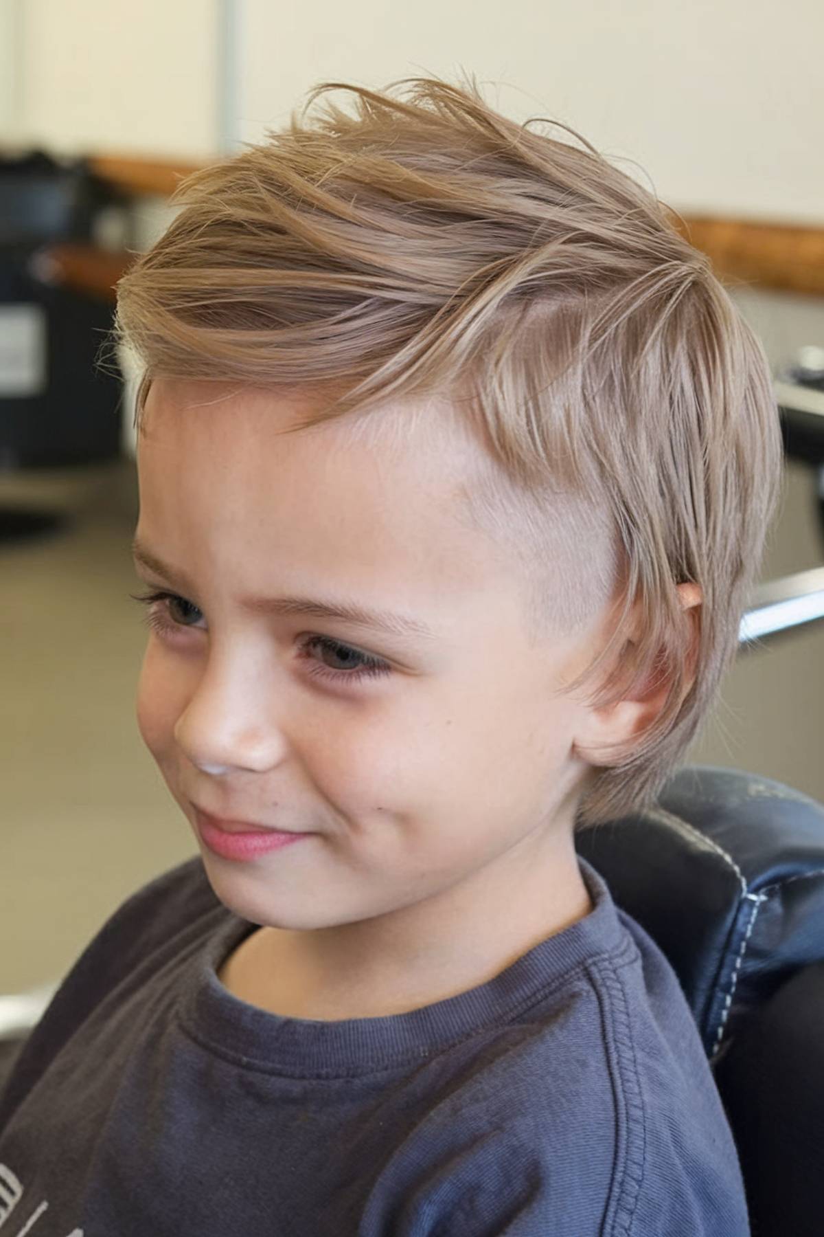 Short mullet hairstyle for boys