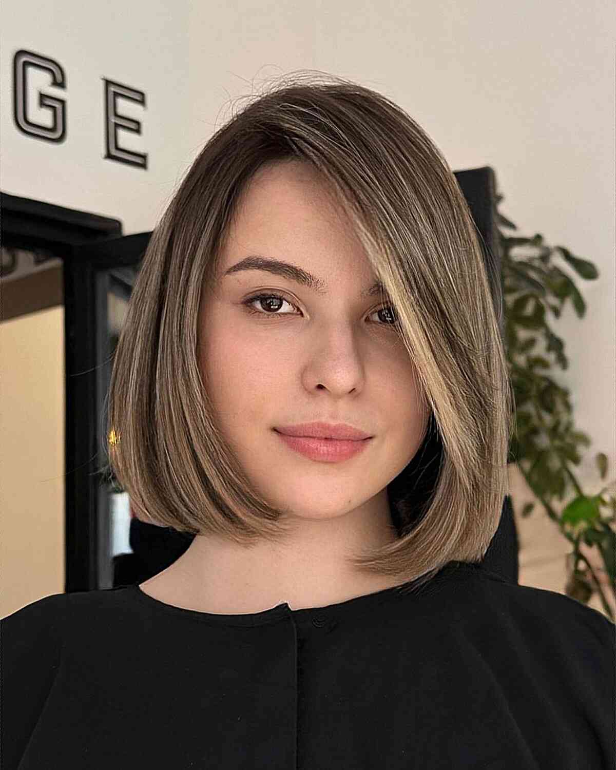 Homecoming Hairstyles for Round Faces - Beauty Riot