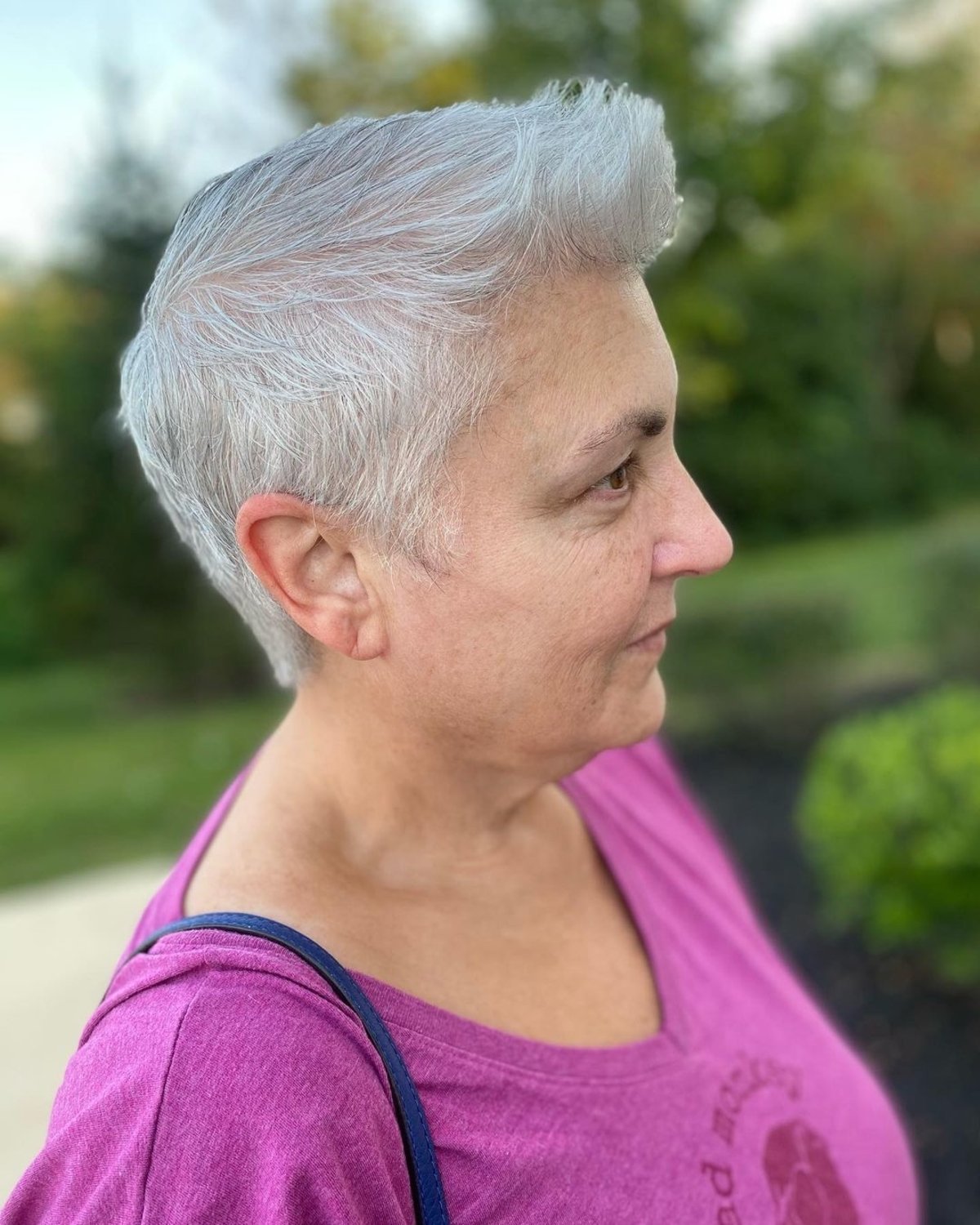 Short pixie cut for older women with fine hair