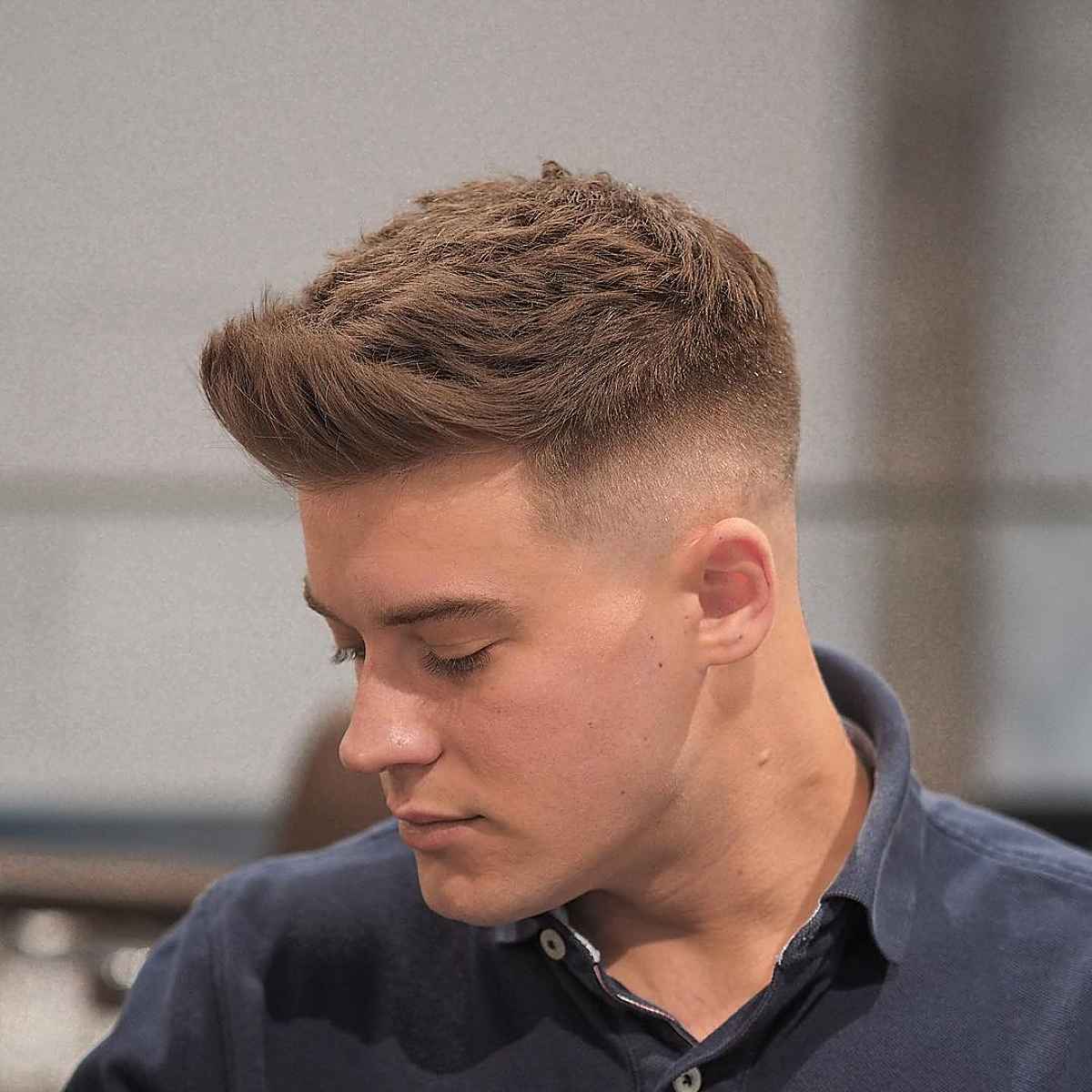 26+ Modern Quiff Hairstyles for Men - Men's Hairstyle Tips | Mens haircuts  fade, Men haircut curly hair, Faded hair