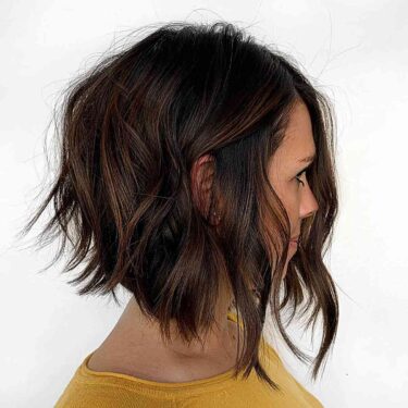 30 Short Wavy Bob Haircuts Trending Right Now