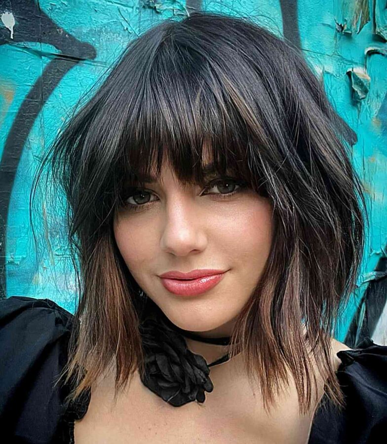 29 Modern Inverted Bob with Bangs (And Ones to Avoid)