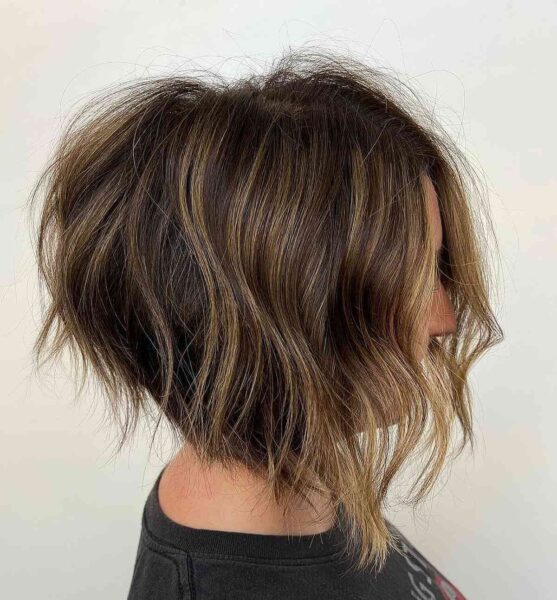 67 Trendy Short Bob Haircuts & Hairstyles Women Are Getting in 2024