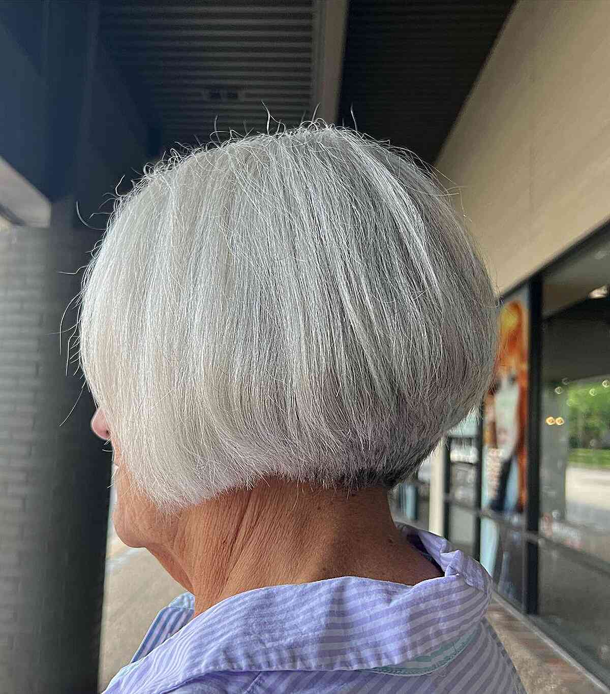 Short-Length Wedge Classic Bob for Older Women with White Hair