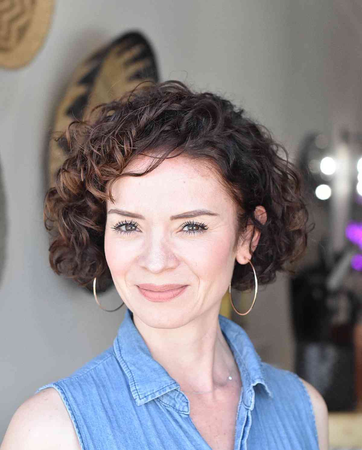 Side-Swept Short Curly Hair for 40-Year-Old Women