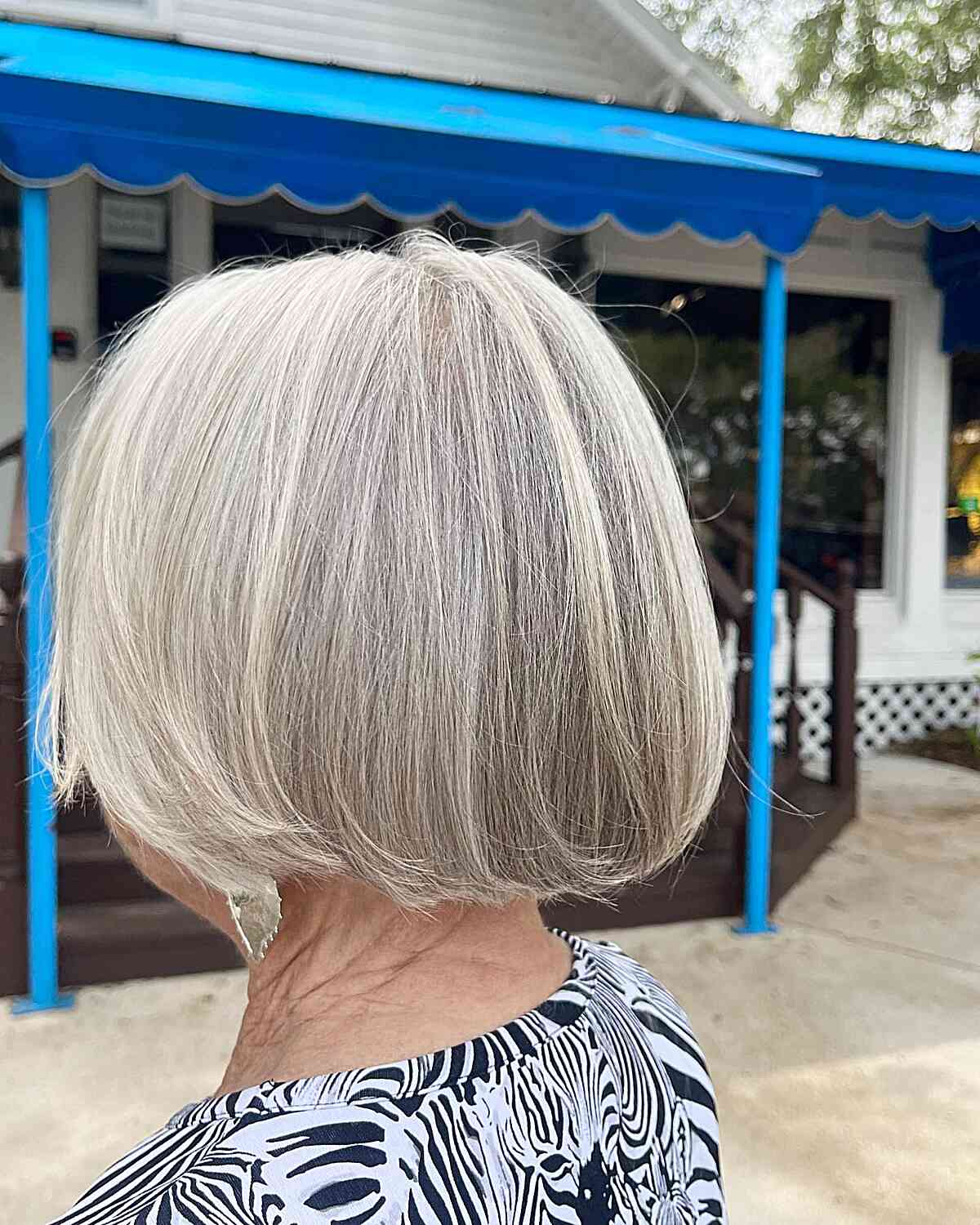 Silver Classic Jaw-Length Cut with Soft Layers for Seniors Over 60
