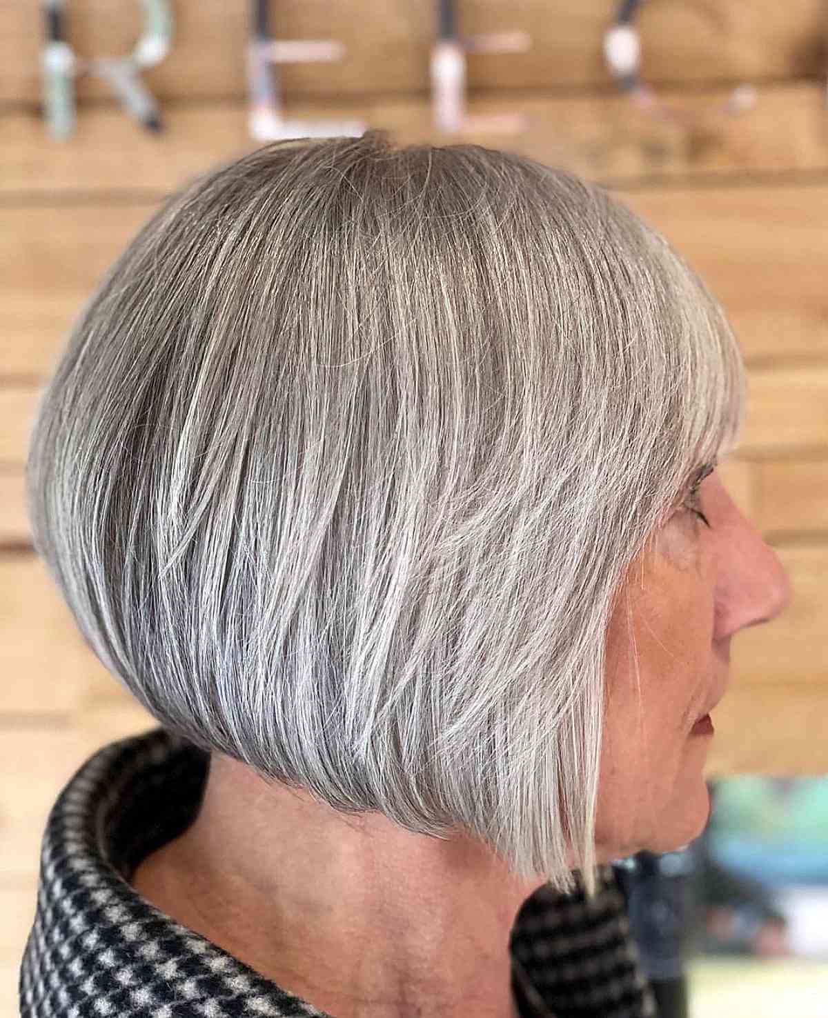 Silver Graduated Bob on Straight Hair Ladies 60 and Over