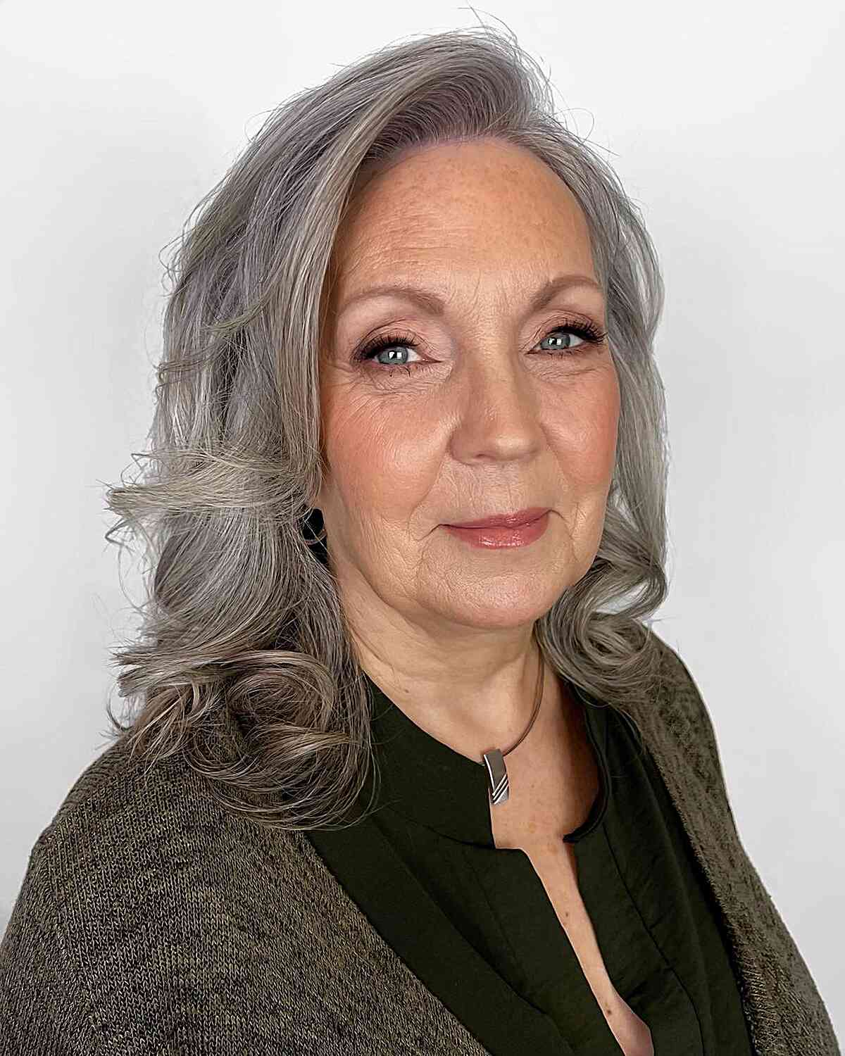 Silver Side-Parted Mid-Length Chop for Ladies Past 60 with Large Foreheads