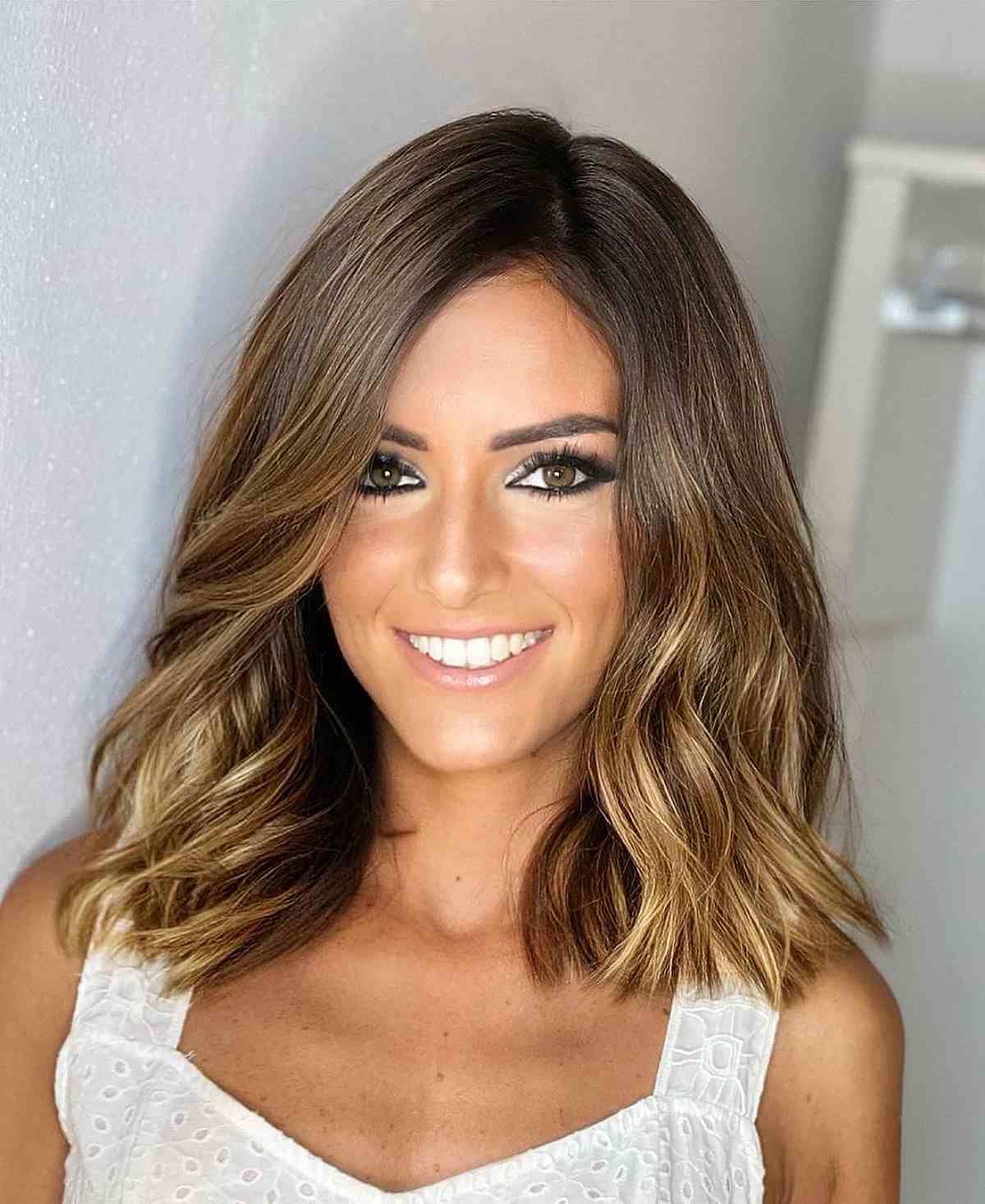 Medium Wavy Bob Cut Layered Hairstyles Pictures, Photos, and Images for  Facebook, Tumblr, Pinterest, and Twitter