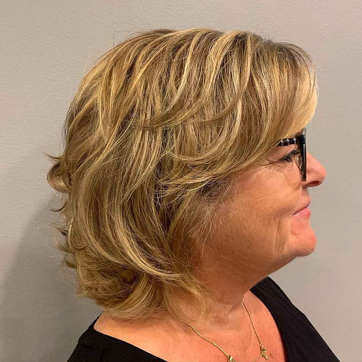 Hairstyles for older women – elegant and chic haircuts ideas