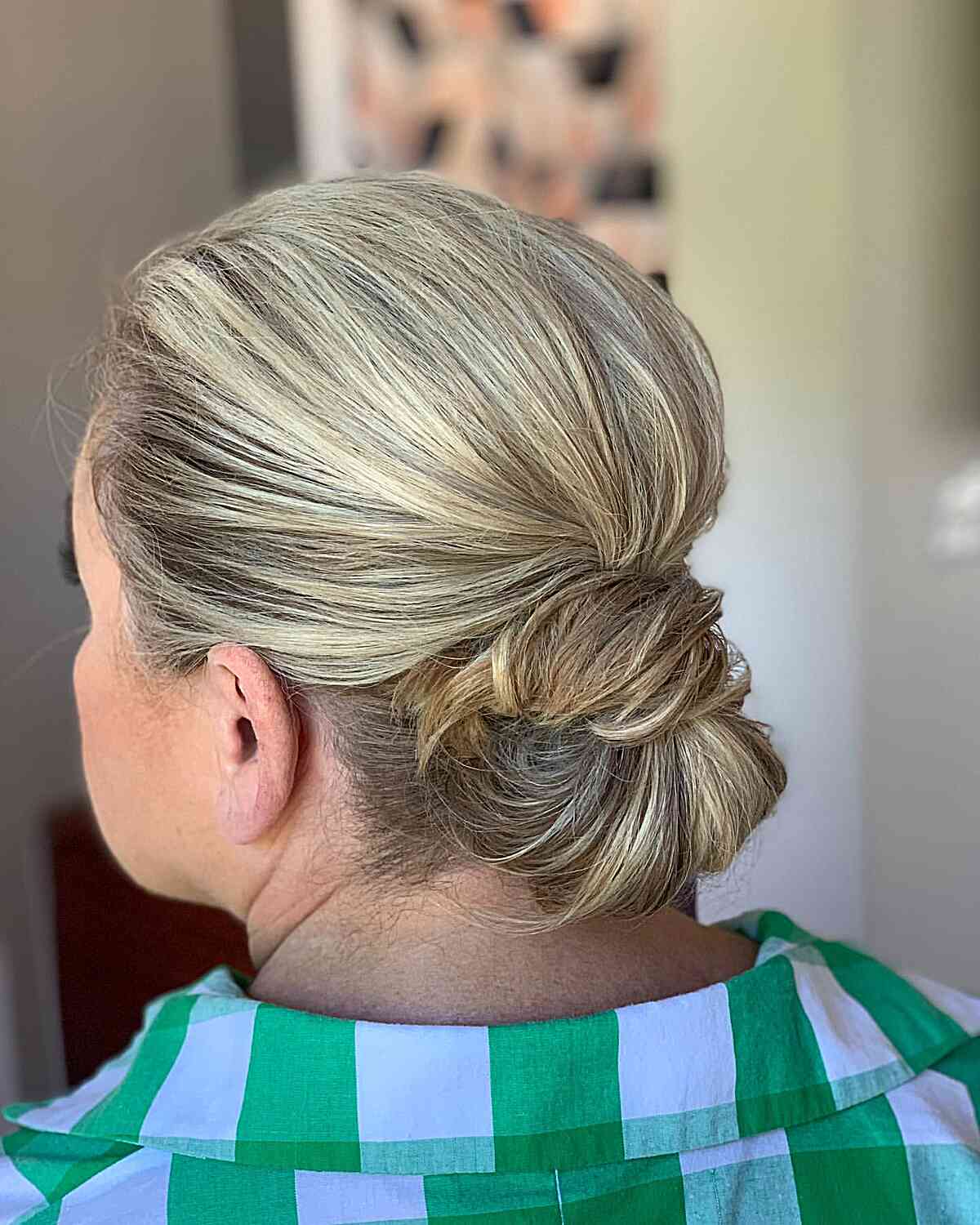 Soft Knotted Bun for the Grooms Mother