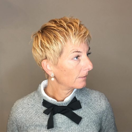 21 Best Short Haircuts For Women Over 60 To Look Younger