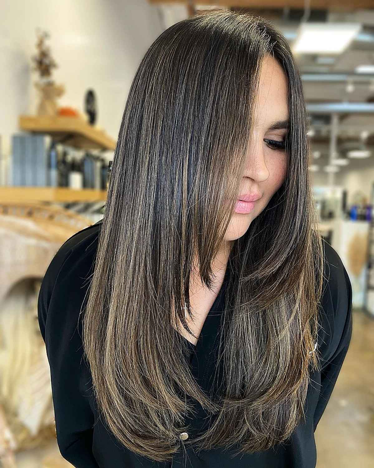 35 Stunning Haircuts with Long Layers for Straight Hair