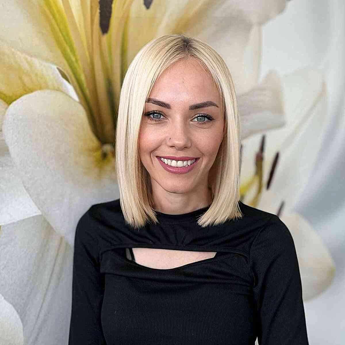 Straight Shoulder-Grazing Ice Blonde Lob for women with a classy style