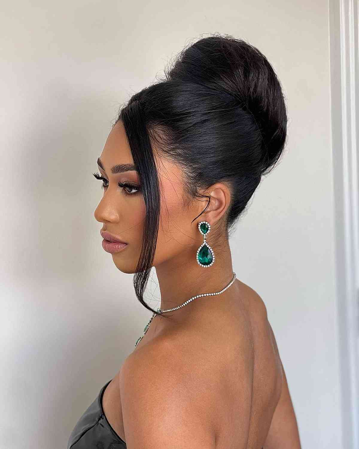 Stunning High Ponytail with Extra Long Bangs for Bridesmaids