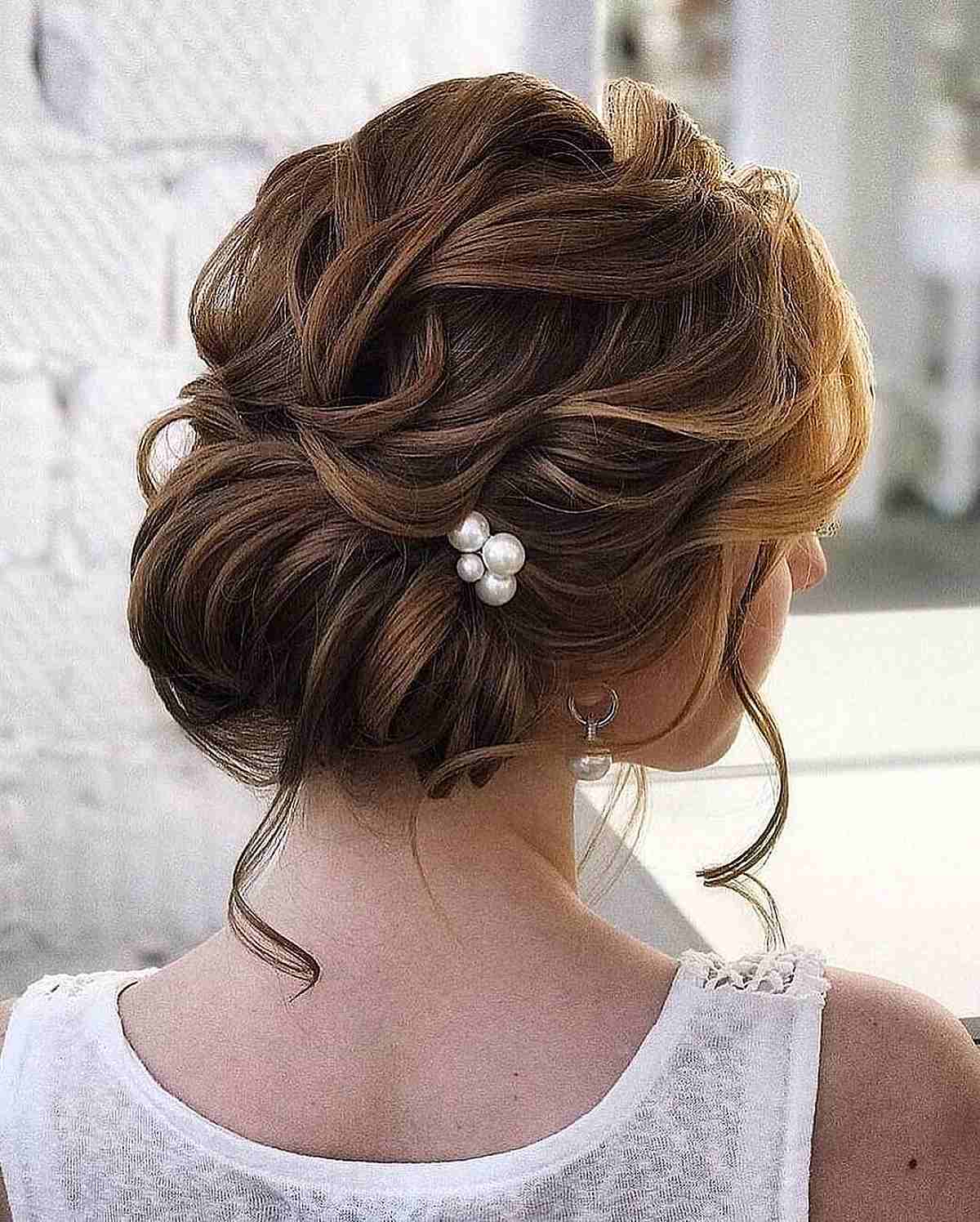 Stunning Loose Updo with Pearls