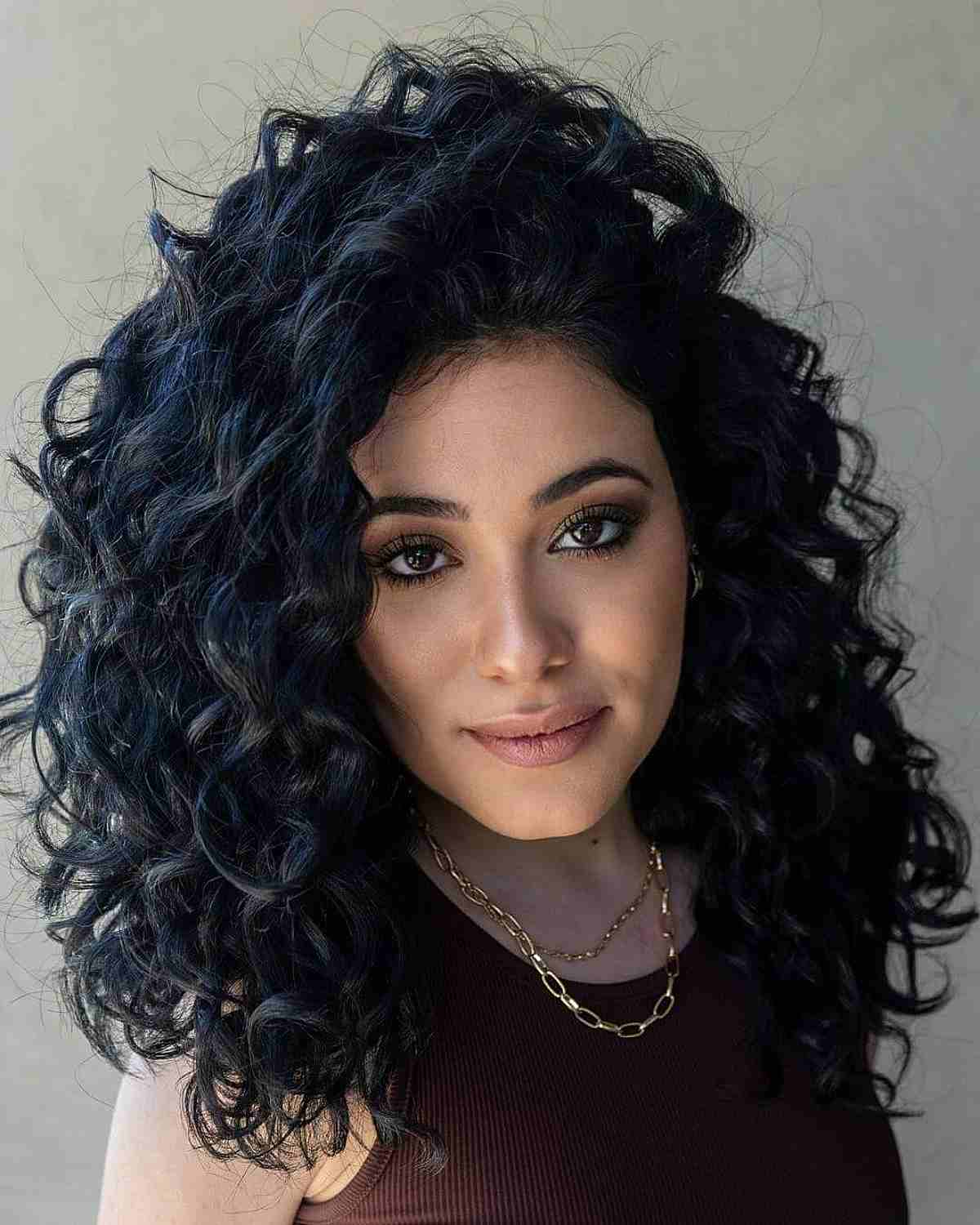 Stunning Thick Curls for Medium-Length Hair