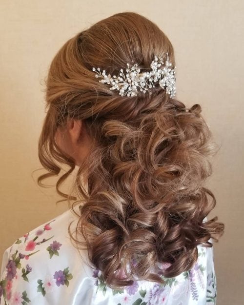 Mother Of The Bride Hairstyles 26 Elegant Looks For 21