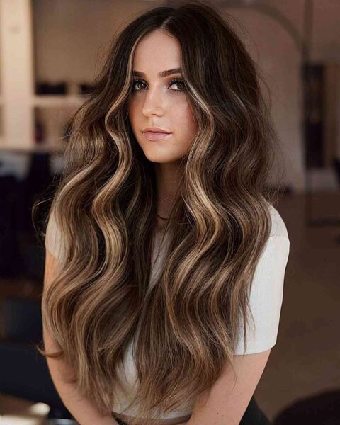 25 Incredible Balayage Dark Brown Hair Colors to Steal