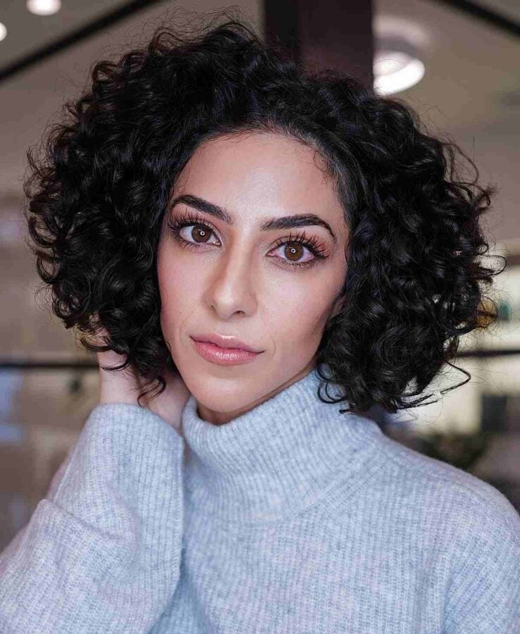 32 Short, Curly Bob Haircuts That Are Cute and Flattering