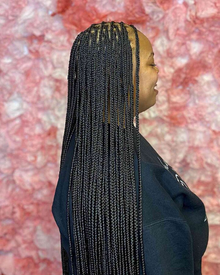25 Coolest Small Knotless Braids Black Women Are Getting in 2024