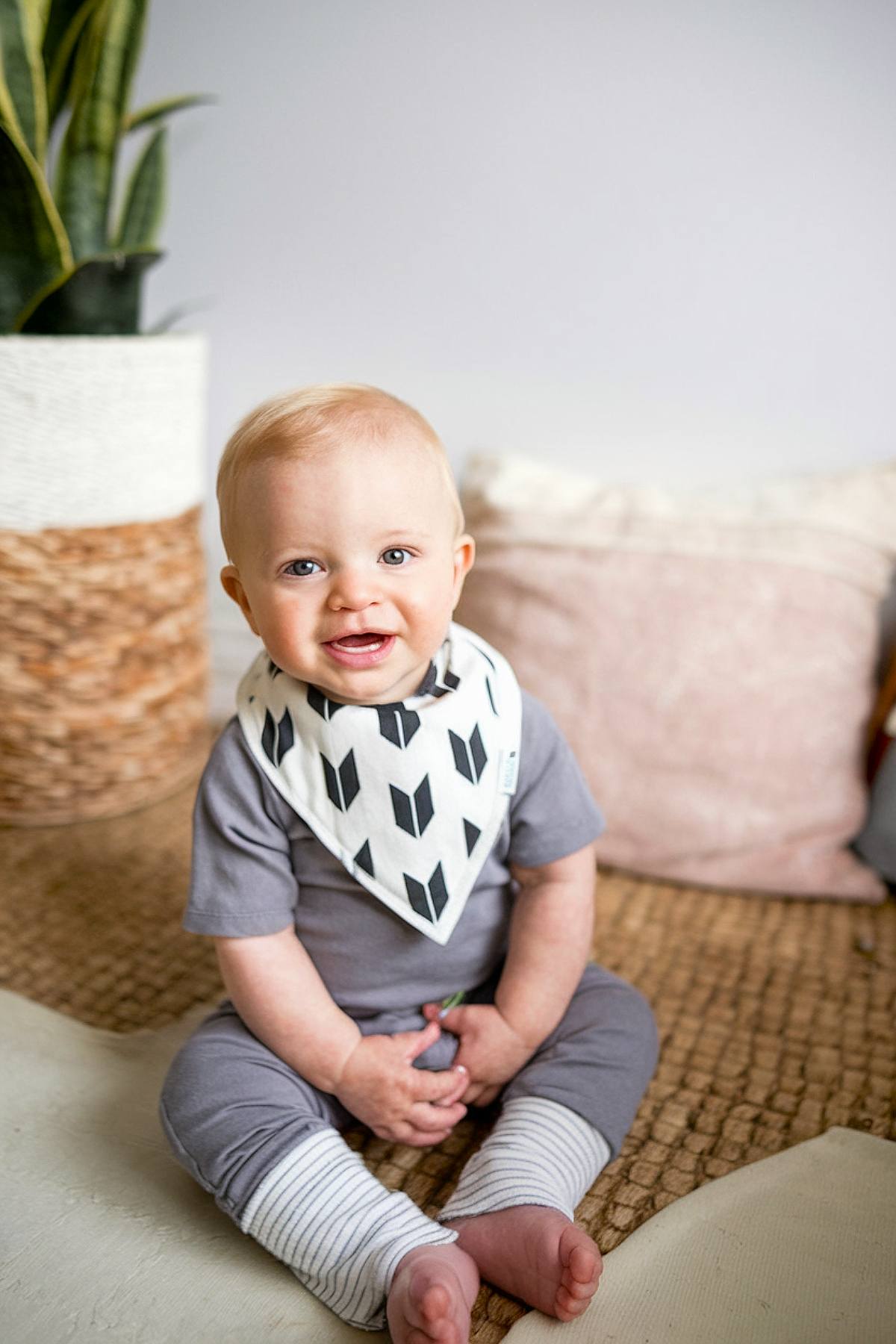 Toddler haircut for one-year-olds with soft and short style