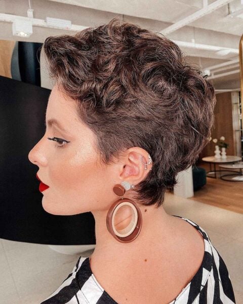 35 Messy Pixie Cut Ideas For A Tousled, Carefree Look