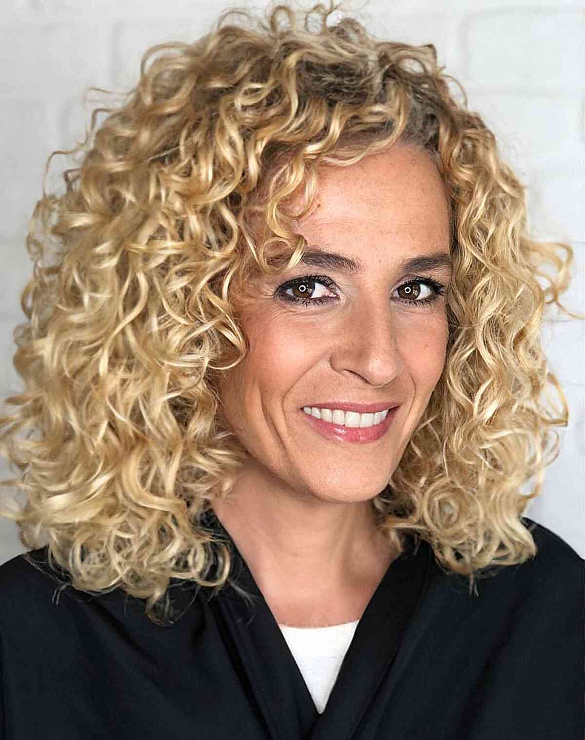 The Perfect Blonde Curls