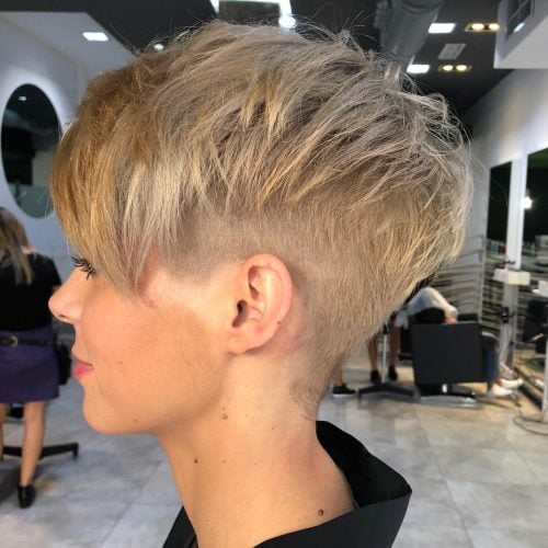 21 Modern Shaggy Pixie Cut Ideas (Trending in 2022)