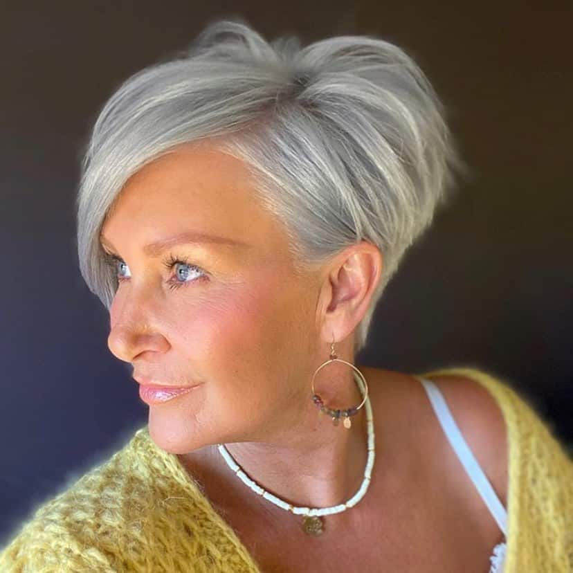 The Short Pixie Cut for Thin-Haired Older Women with Gray Hair Color