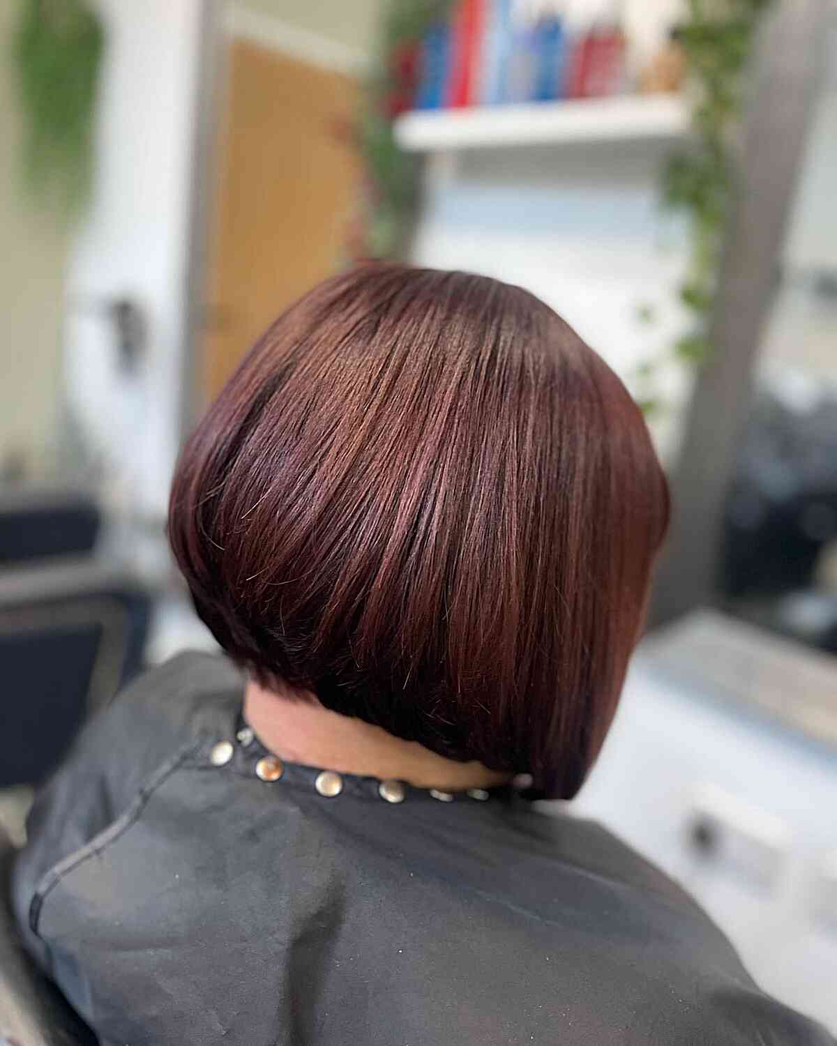 Thick and Bouncy Short Inverted Bob Cut
