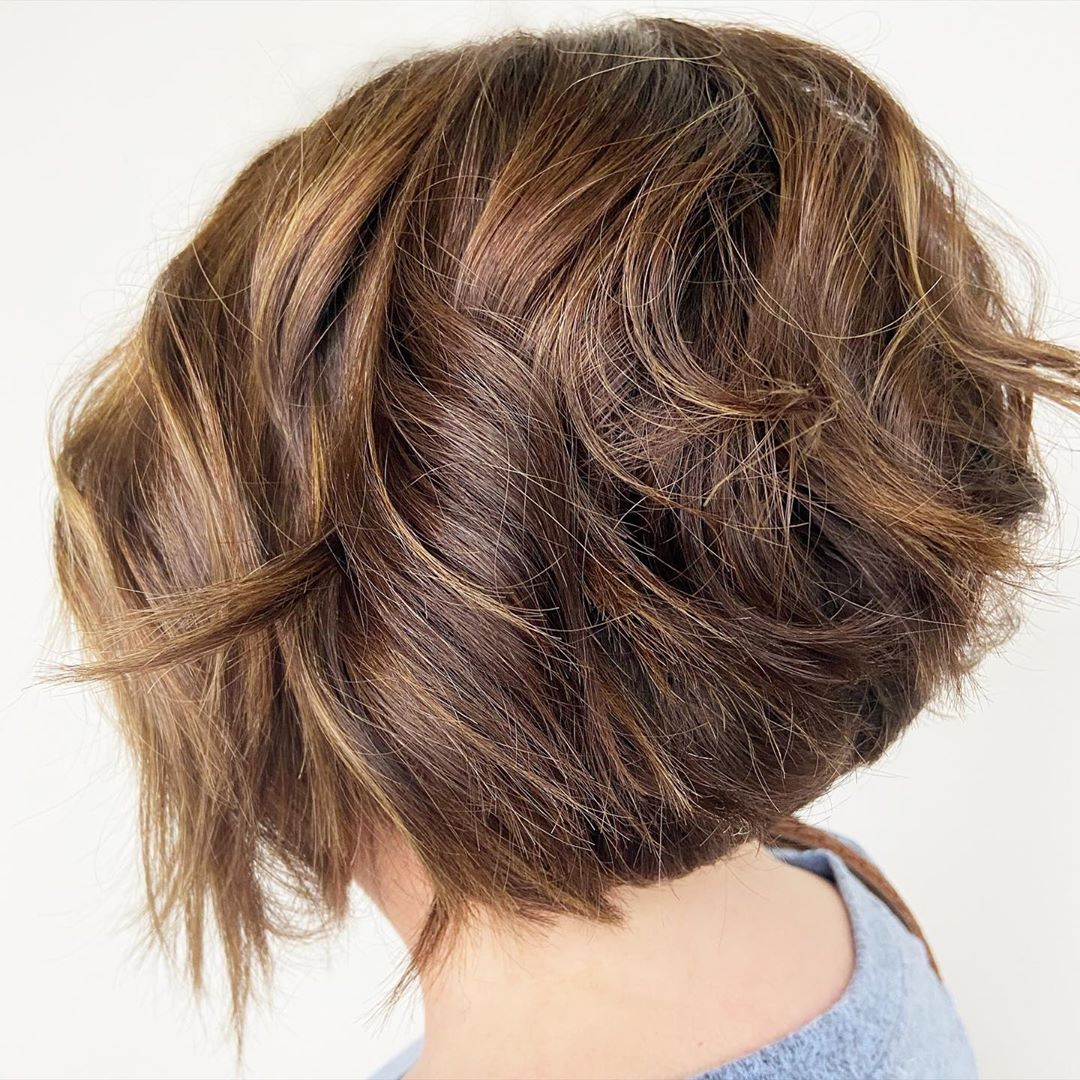 Flirty Thick Textured Bob with Waves
