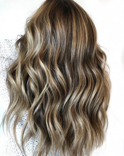 25 Dark Brown Hair with Blonde Highlights Ideas for Luscious Brunettes