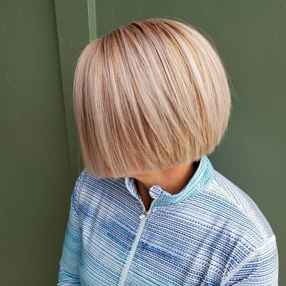 Trendy short to medium Blunt Bob