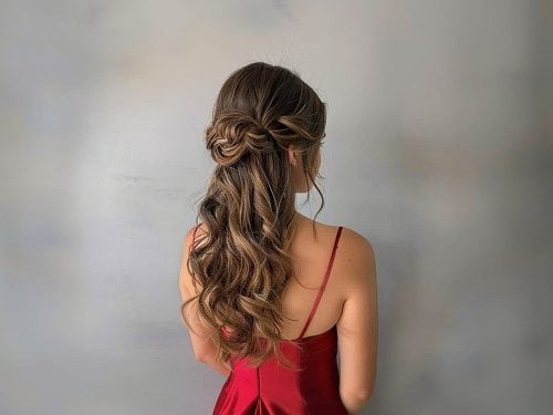 Trendy homecoming hairstyles for women