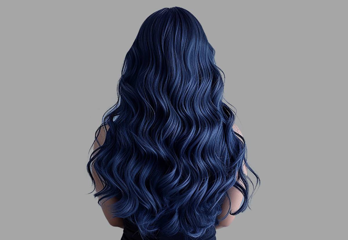 Trendy midnight blue hair colors
