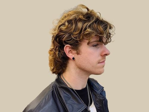 Trendy shaggy mullet styles for men