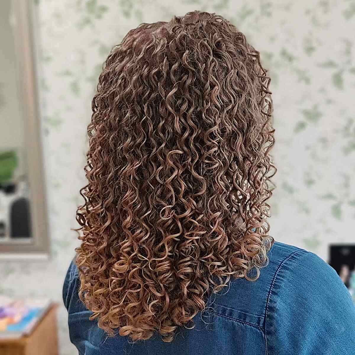 Medium U-Cut with Permanent Spiral Curls