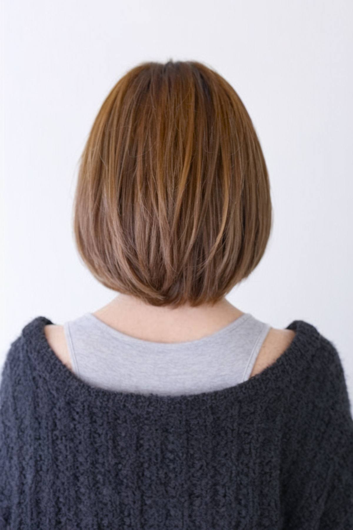 U shape short haircut for fine hair