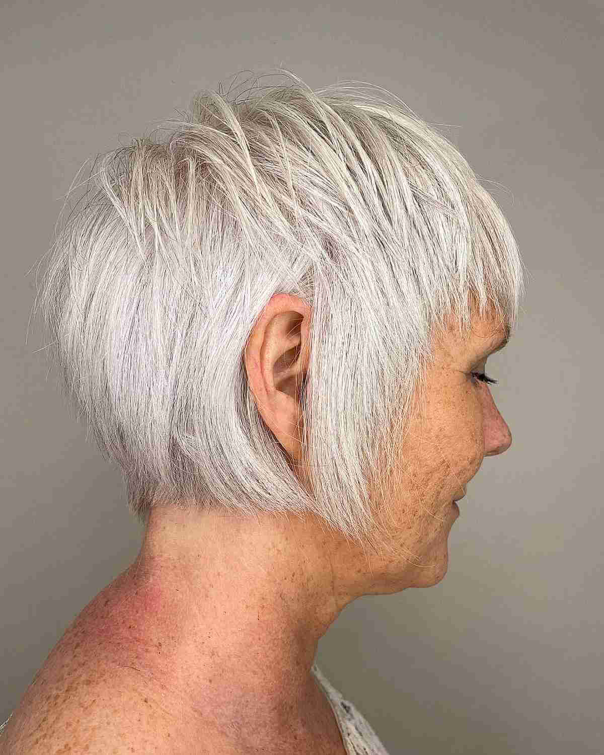 Very Short Pixie Bob with Square Layers
