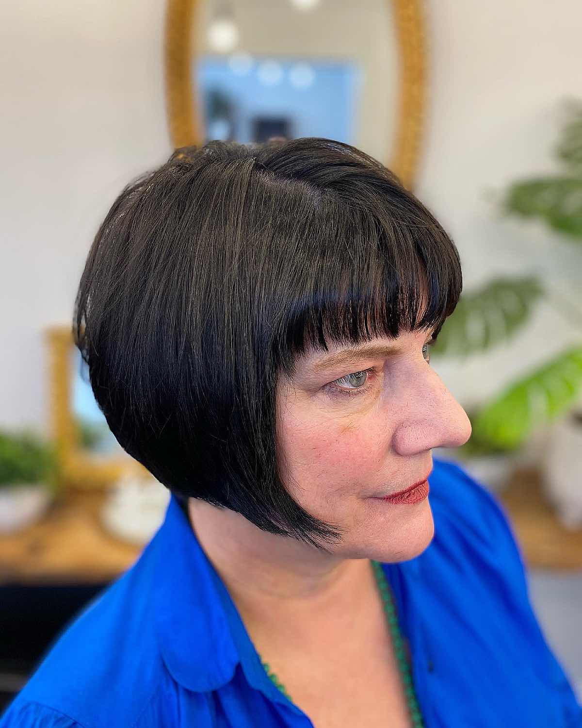 vintage bob with bangs for 50 year old ladies
