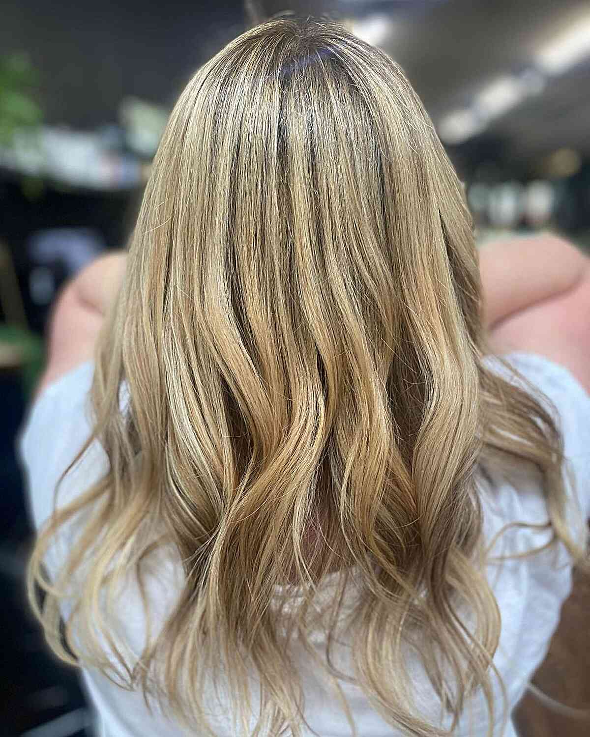 Warm Rooted Butter Blonde Balayage and Mid-Length Thin Waves