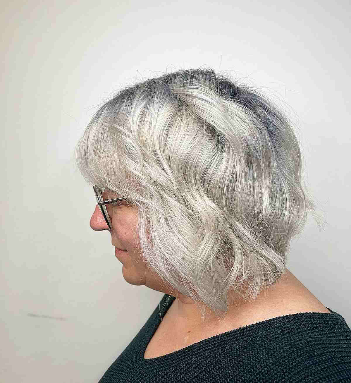 Wavy Silver Bob with Shadow Root for Old Women