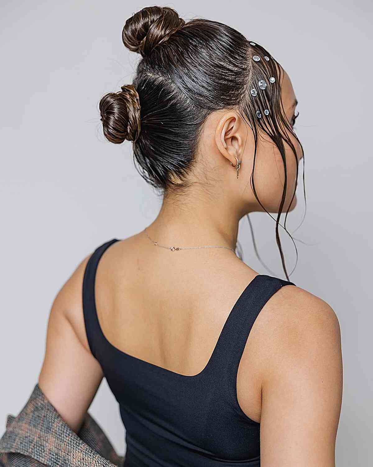 Wet Vertical Space Buns with Face Frame and Gems